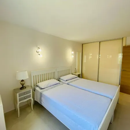 Dell'amor El Dorado Apartment